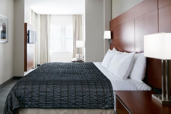 River Hotel image 22