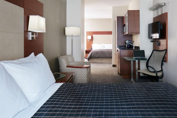 River Hotel image 35