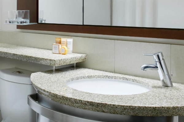 River Hotel image 40