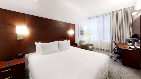 River Hotel image 47