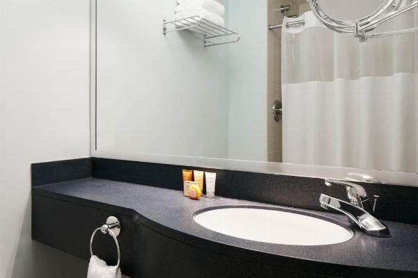 River Hotel image 56